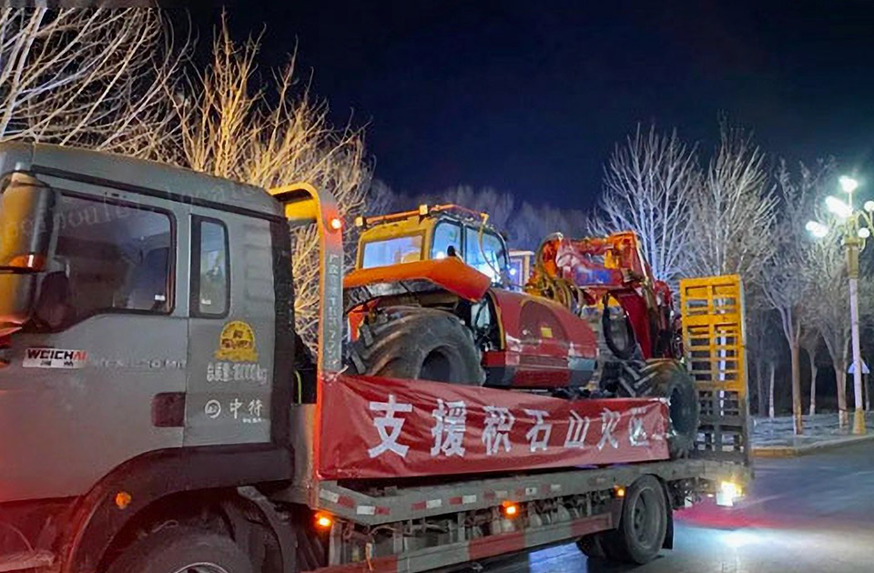 AG8旗舰厅积极为甘肃临夏州积石山县级地震做好抗震救援提供设备支持